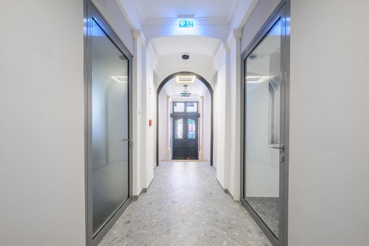 Millenium Spa-Heroes Apartment Budapest Exterior photo